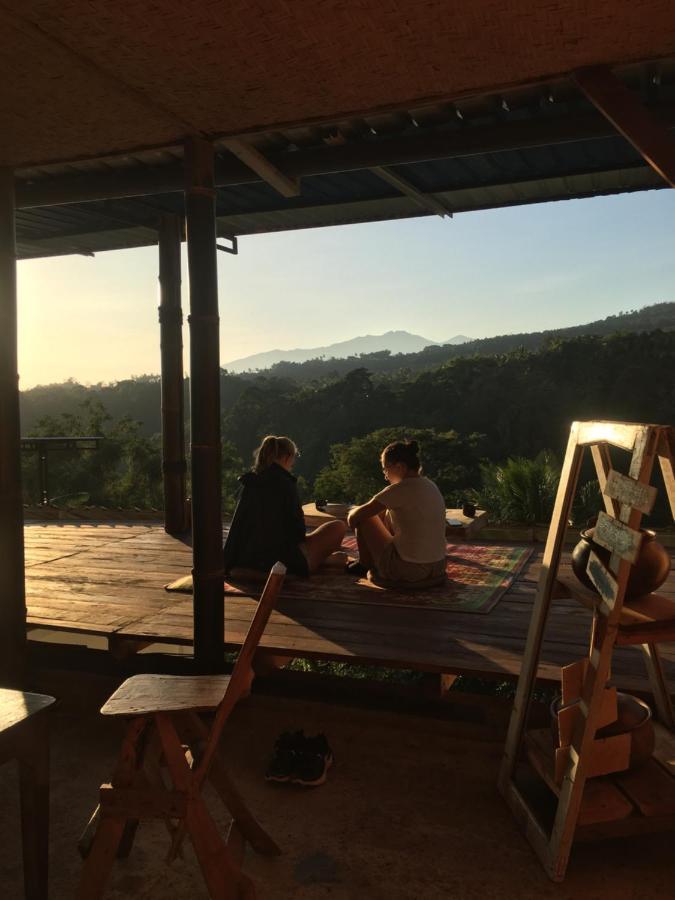 Hotel Rinjani Houseboon Senaru Exterior foto